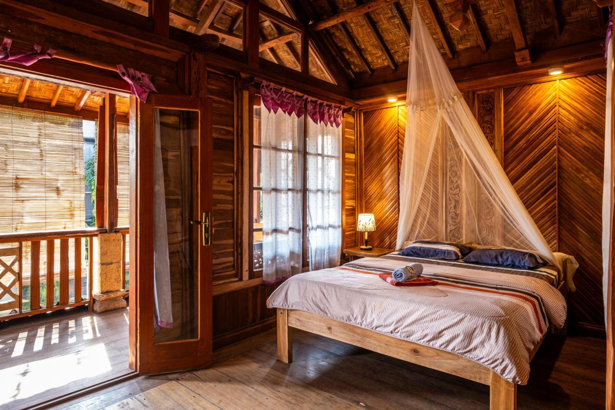 Lombok Stanley Garden Villas Montongbuwoh Luaran gambar